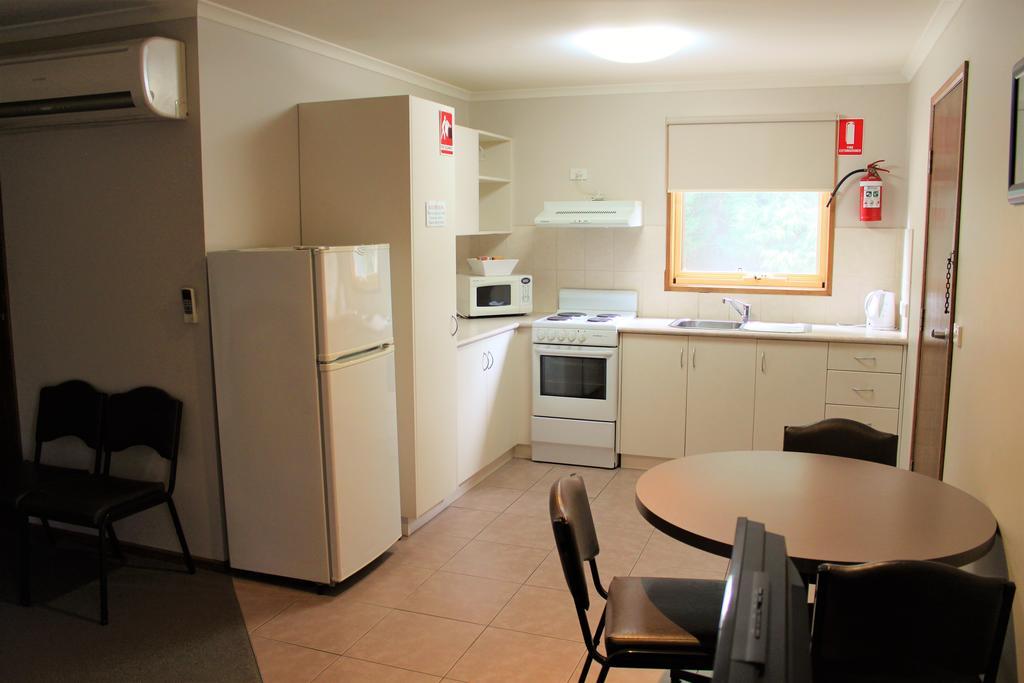 Ballarat Eureka Lodge Motel Buitenkant foto